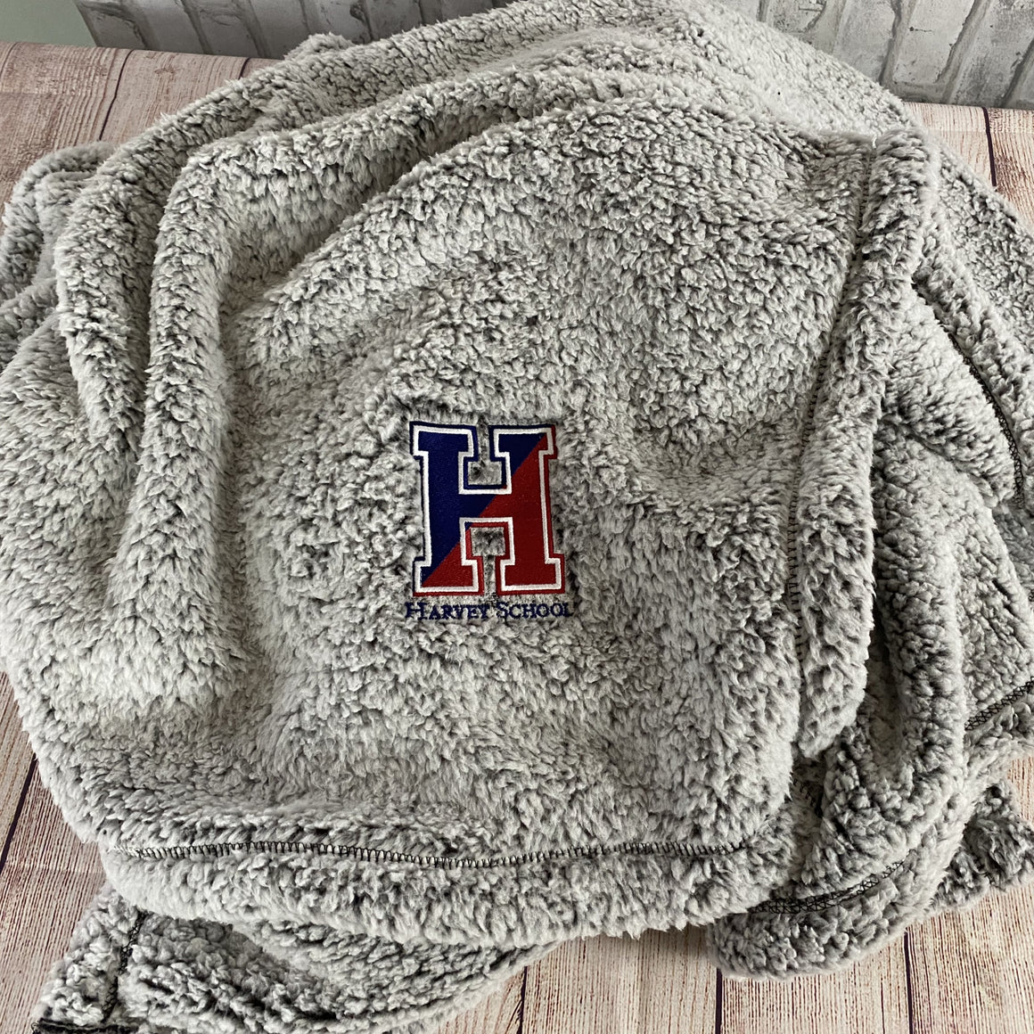 Harvey School Fuzzy Sherpa Blanket